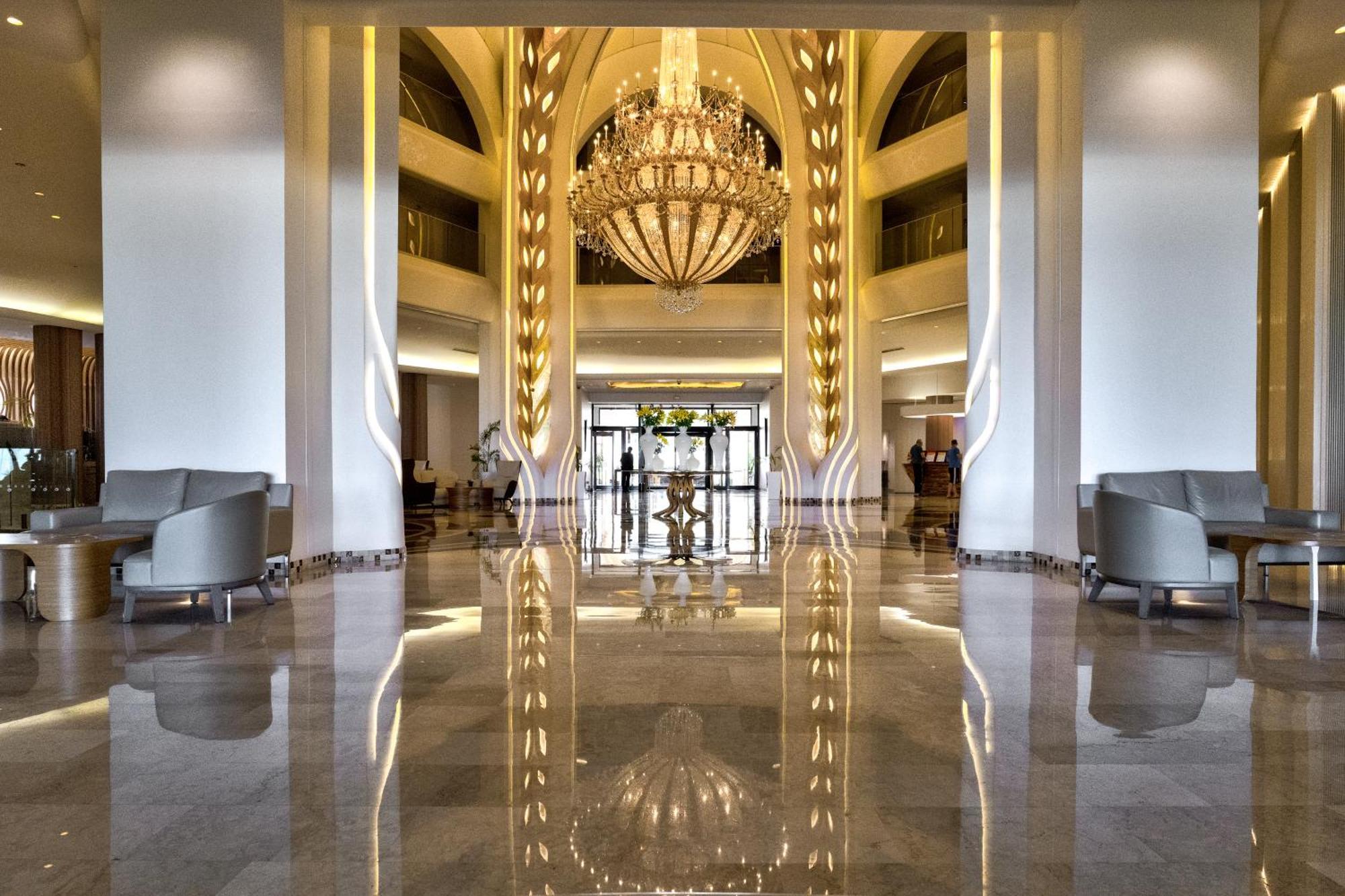 Hotel La Cigale Tabarka Exterior foto Lobby